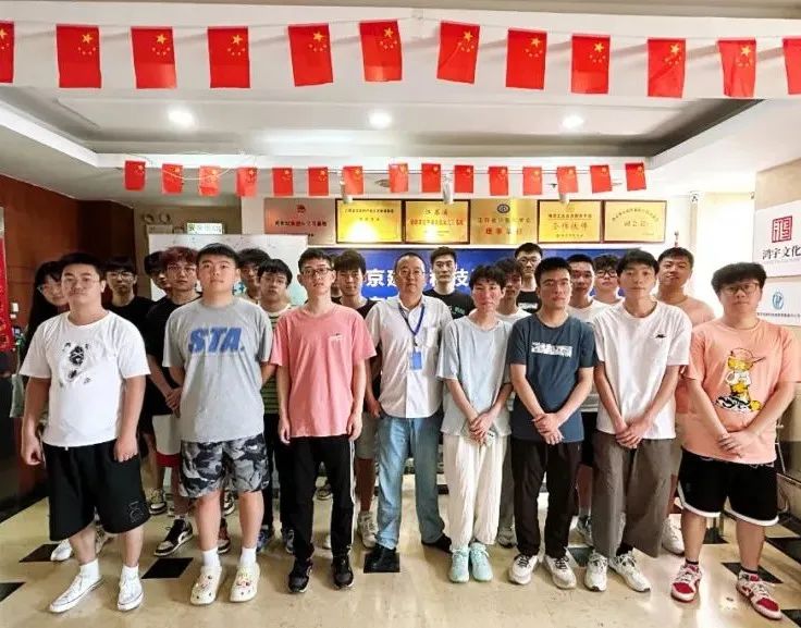 近期結(jié)班留影 | 百尺竿頭，更進一步，加